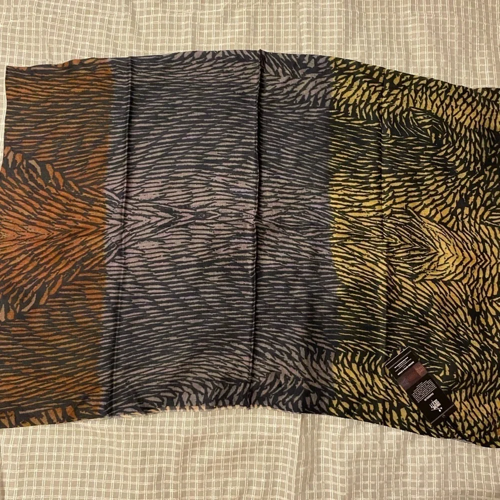Front Row Society Pangolin Scarf 28” x 80” (FW)